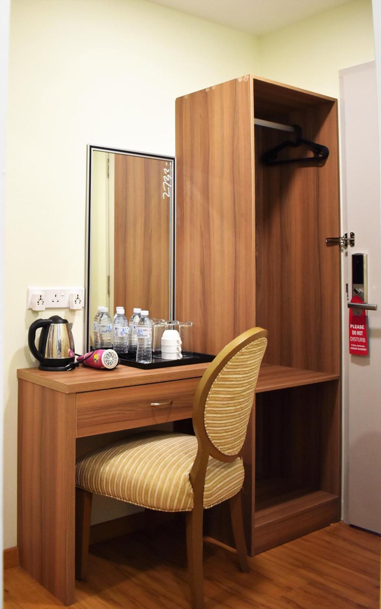 Xpeed Holiday Hotel Kuala Lumpur Extérieur photo